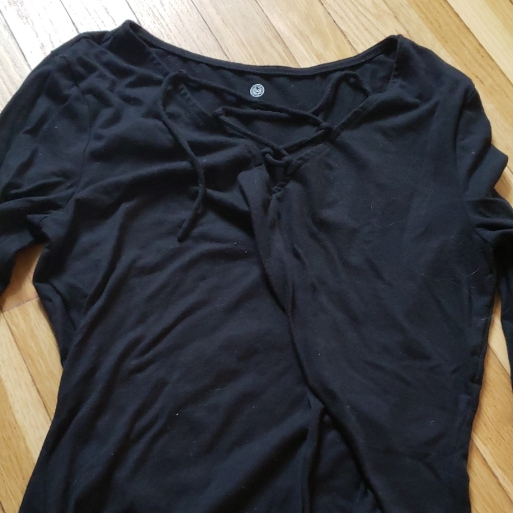 Cross tie top